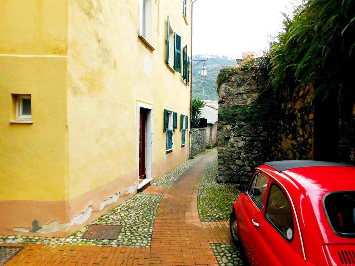 Bellissima Casa Nel Centro Storico!!! Apartamento Levanto Exterior foto